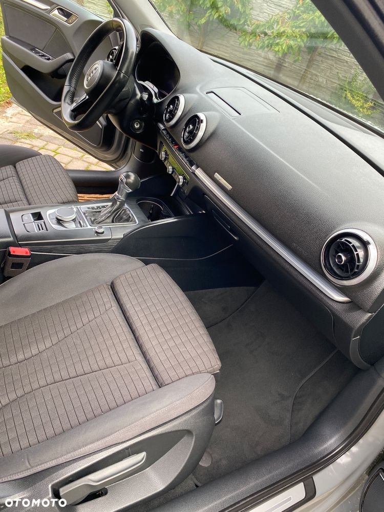 Audi A3 Sportback - 31