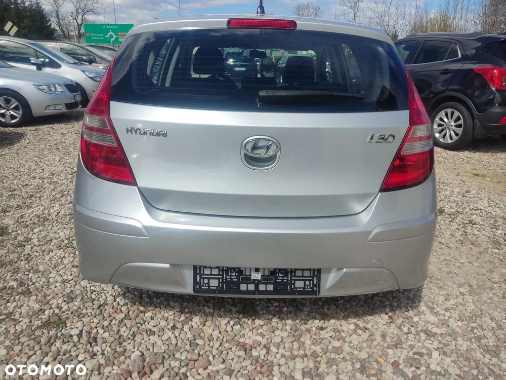 Hyundai i30 1.4 Base - 5
