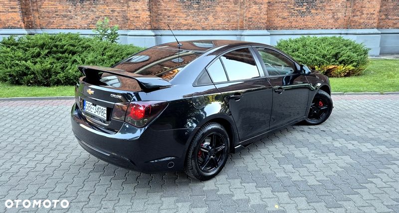 Chevrolet Cruze 1.8 LT+ - 8