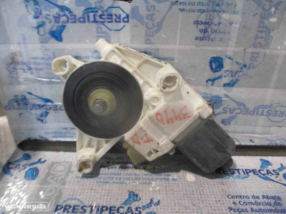 Motor Elevador Vidro A2518200942 MERCEDES ML W164 2005 320CDI 4X4 V6 24V 225CV  5P CINZENTO TE - 1