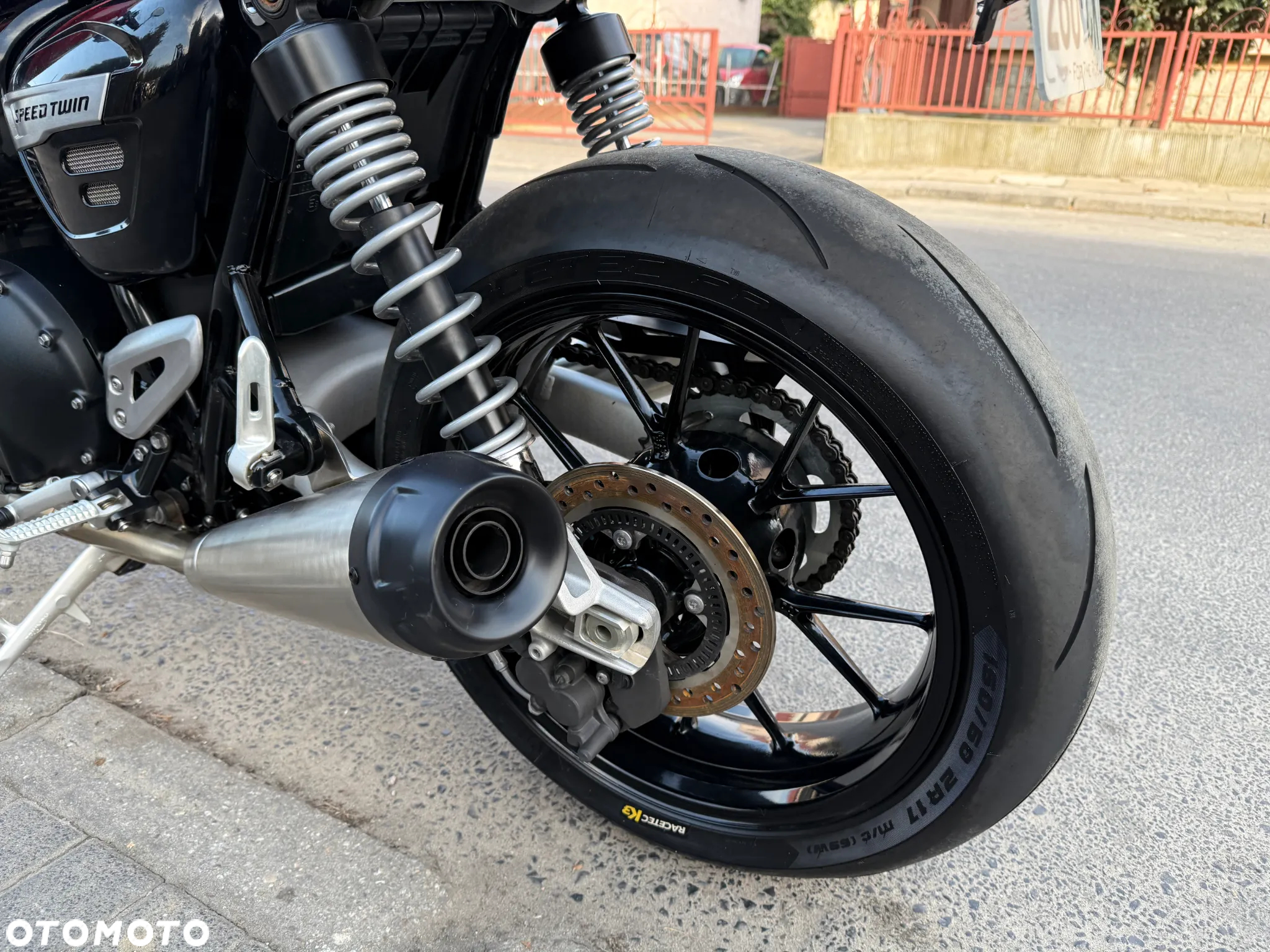 Triumph Speed Twin - 31