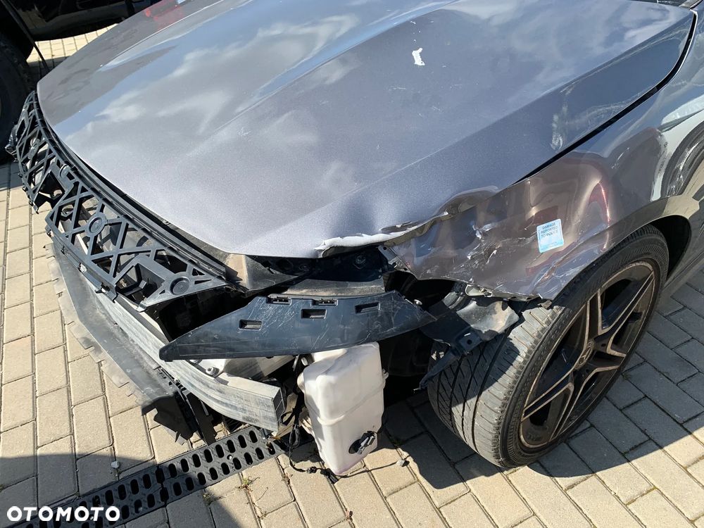 Mercedes-Benz CLA 250 4Matic 7G-DCT - 24