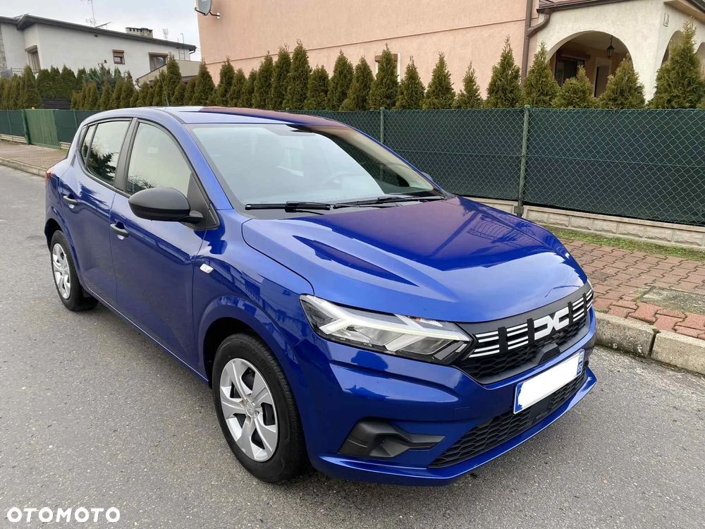 Dacia Sandero SCe 65 Essential - 4