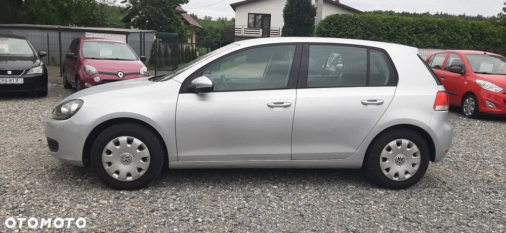 Volkswagen Golf - 6