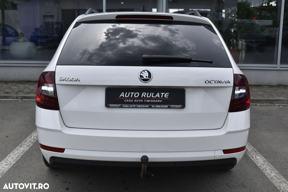Skoda Octavia 1.6 TDI DSG Style - 7