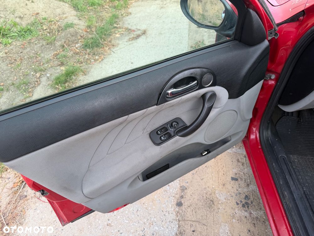Alfa Romeo 147 - 7
