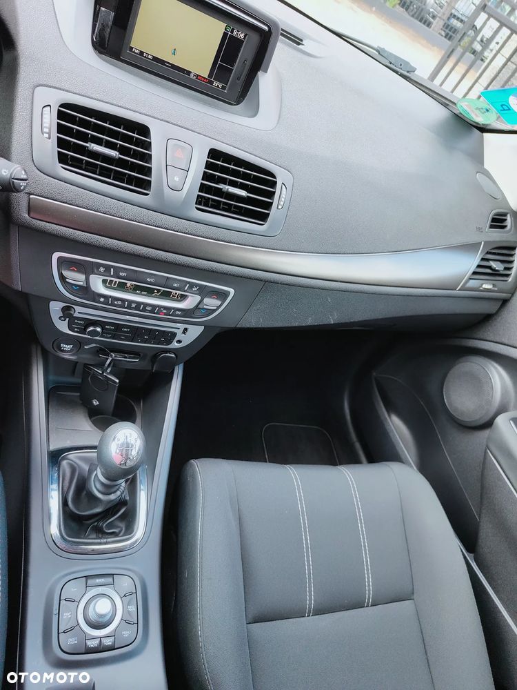 Renault Megane ENERGY TCe 130 INTENS - 20