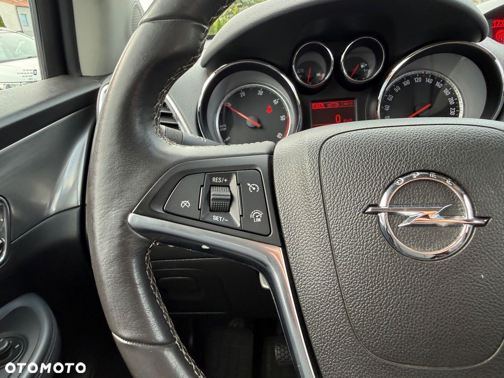 Opel Mokka 1.7 CDTI Enjoy S&S 4x4 - 26
