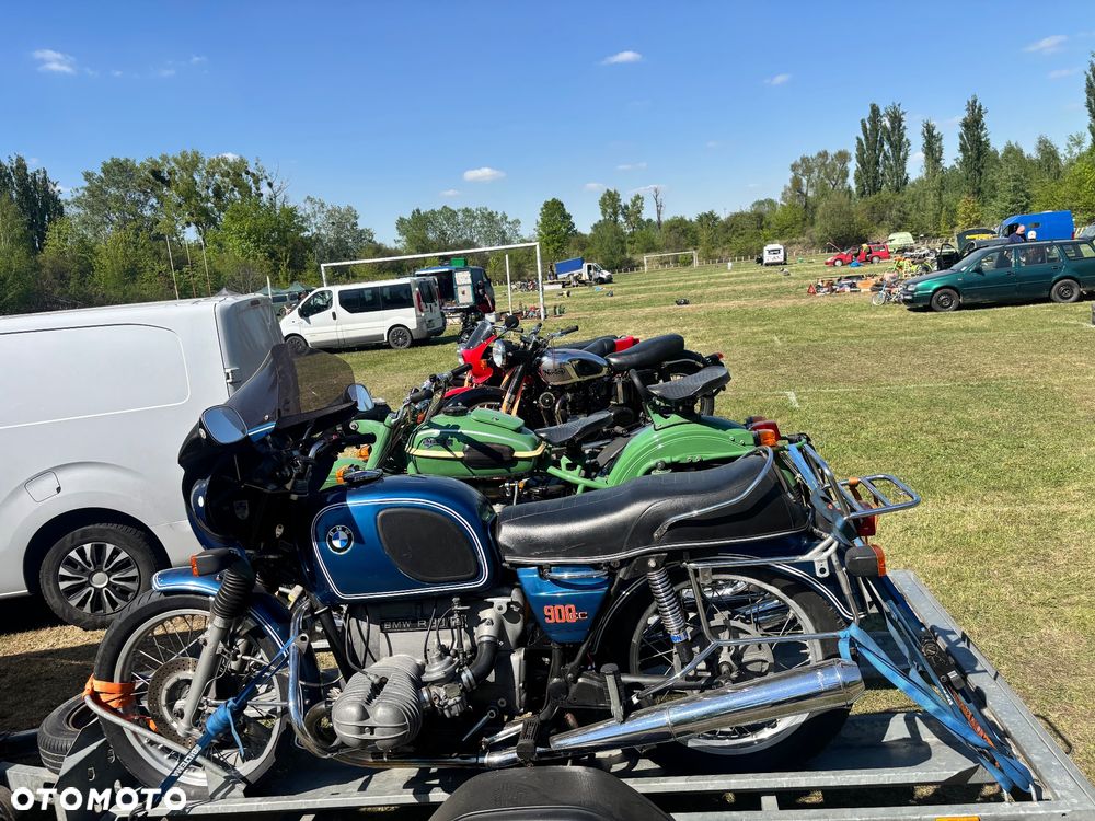 Triumph Bonneville - 23
