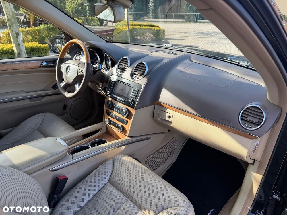 Mercedes-Benz GL 420 CDI - 7