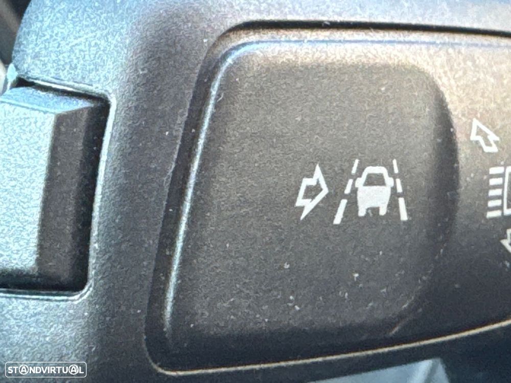 Ford Focus SW 1.0 EcoBoost Business - 22