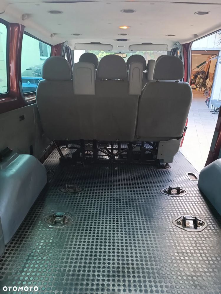 Ford Transit - 24