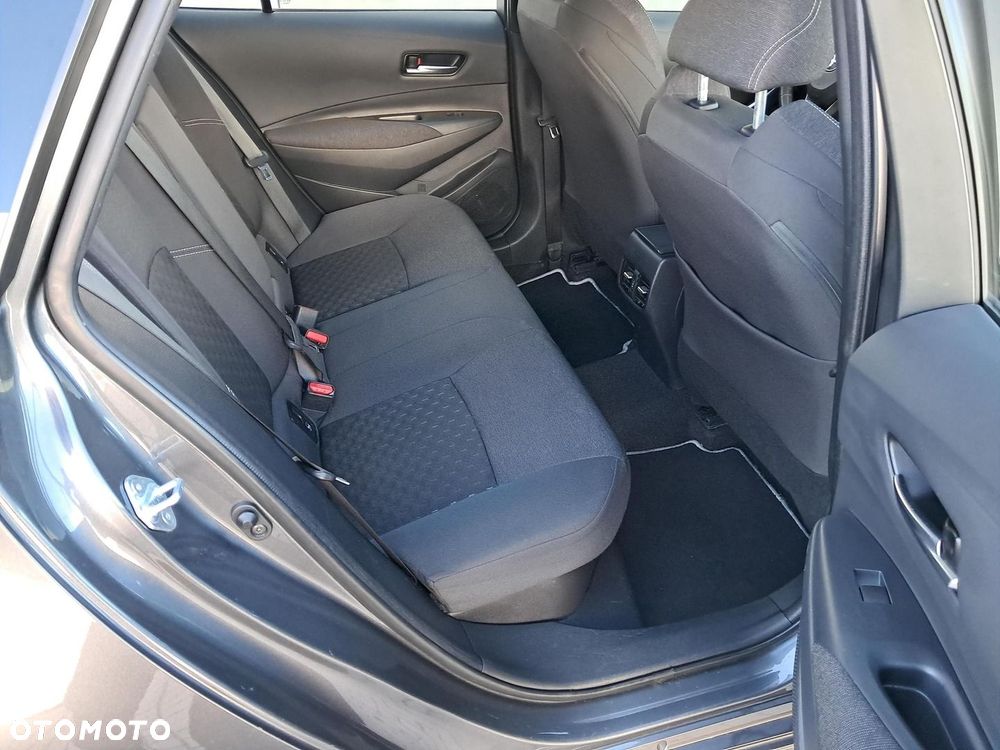 Toyota Corolla 1.8 Hybrid Comfort - 12