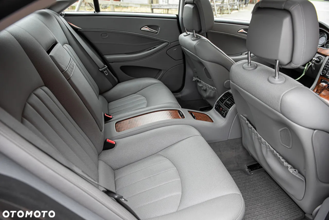 Mercedes-Benz CLS 350 - 30