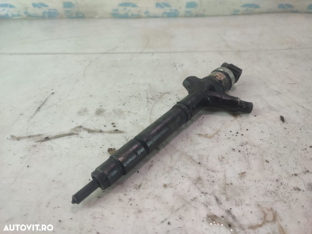 Injector 23670-0R170  2.2 d-4d 2ADFTV Toyota RAV4 3 (XA30) [2005 - 20 - 1