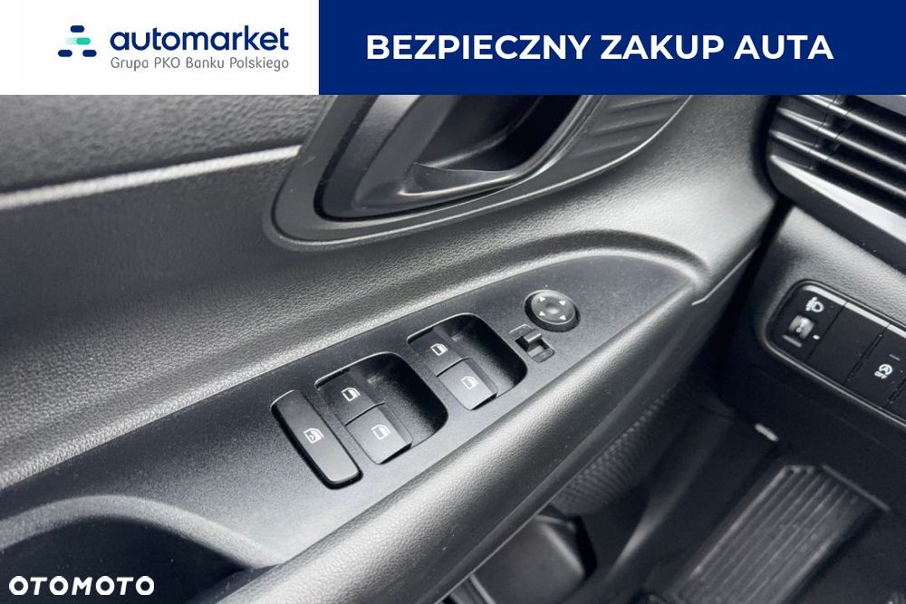Hyundai i20 1.2 Pure - 13
