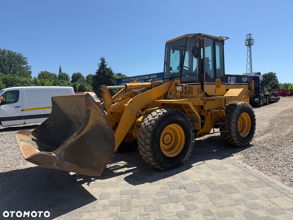 Caterpillar 918F - 6