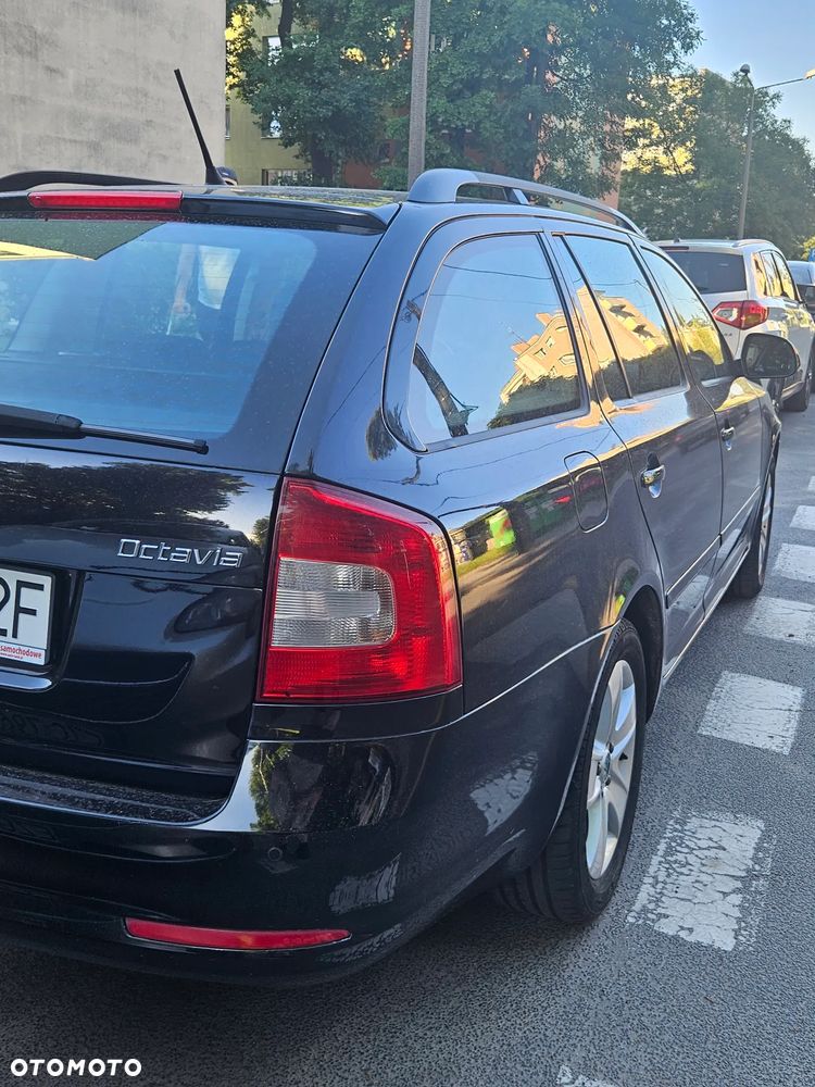 Skoda Octavia 1.4 TSI Ambiente DSG - 5