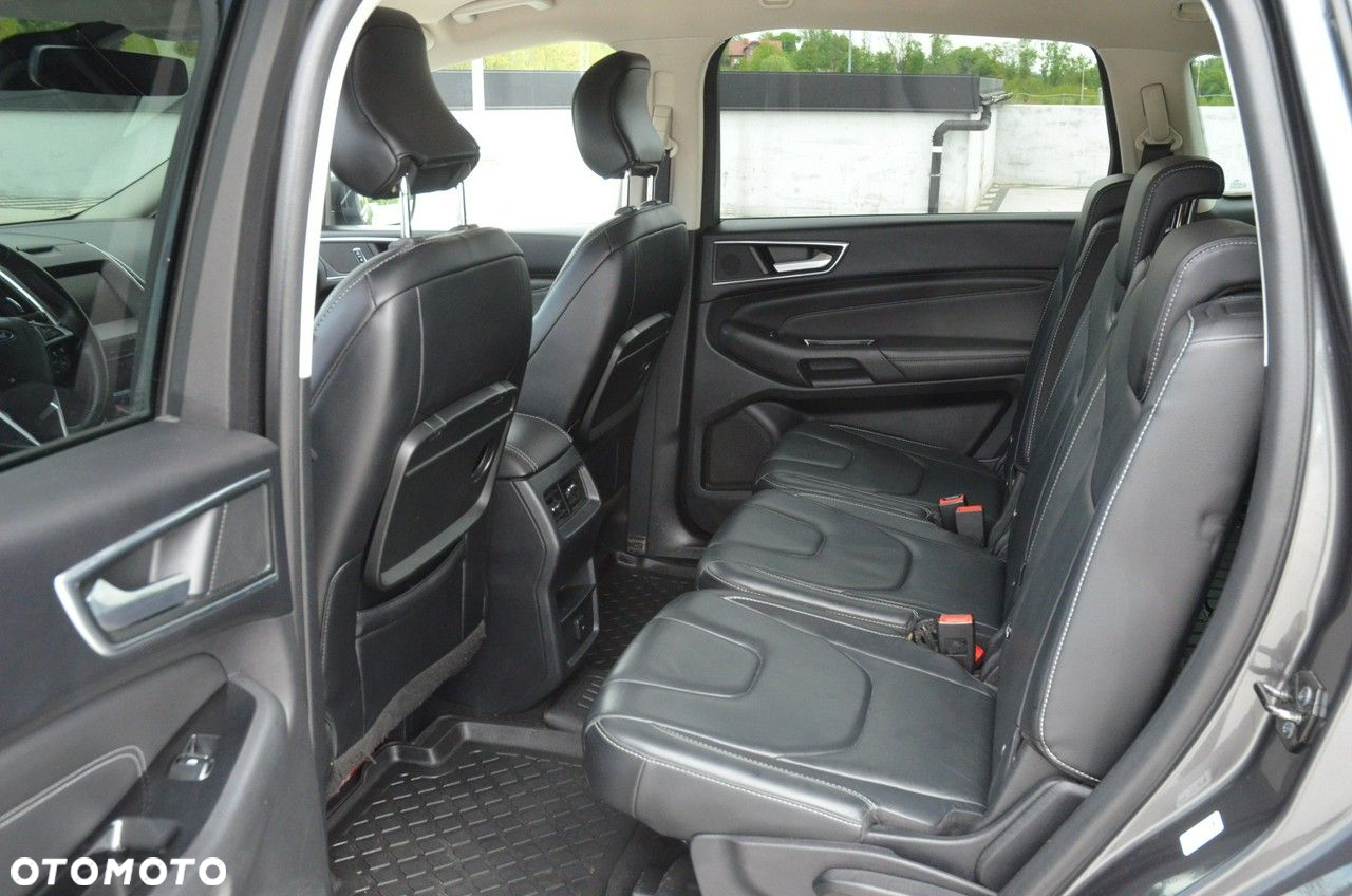 Ford S-Max 2.0 TDCi 4WD Titanium PowerShift - 33