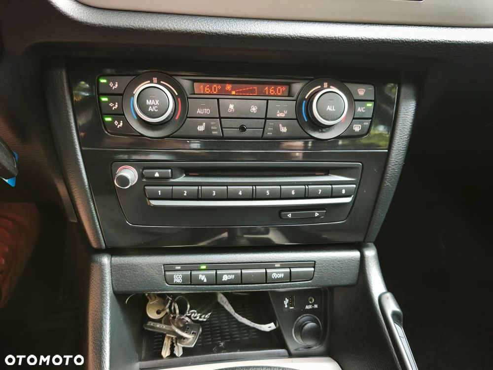 BMW X1 sDrive20d - 19