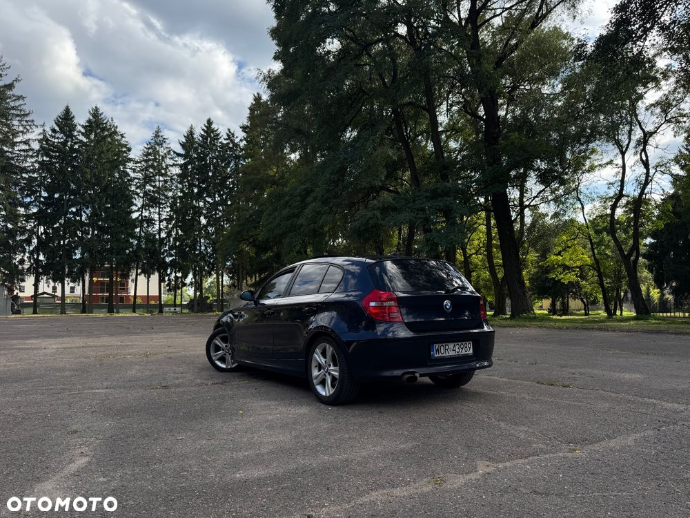 BMW Seria 1 2008 photo 3