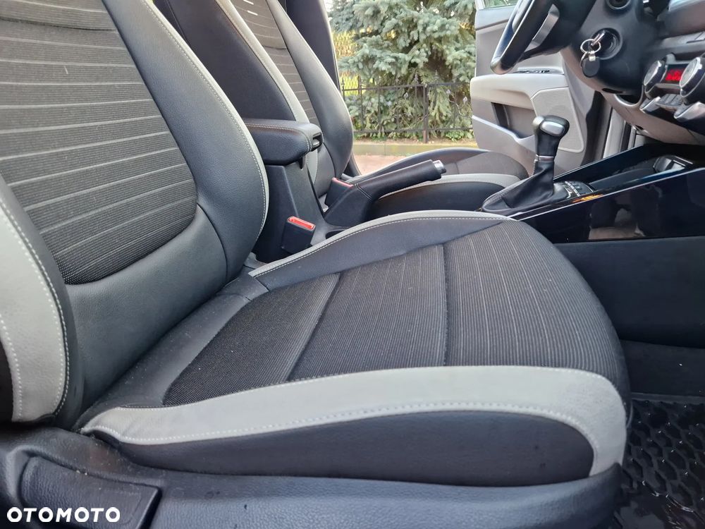 Kia Stonic 1.4 XL - 28
