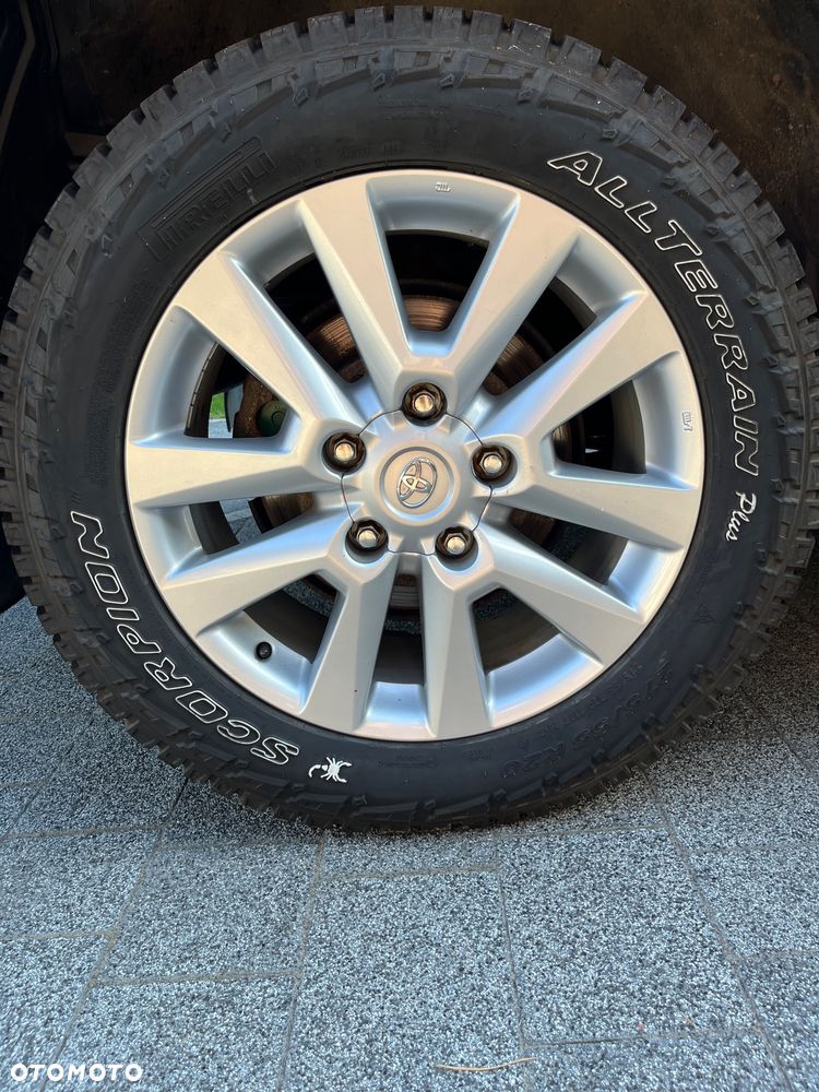 Toyota Land Cruiser LC 4.6 Prestige - 8