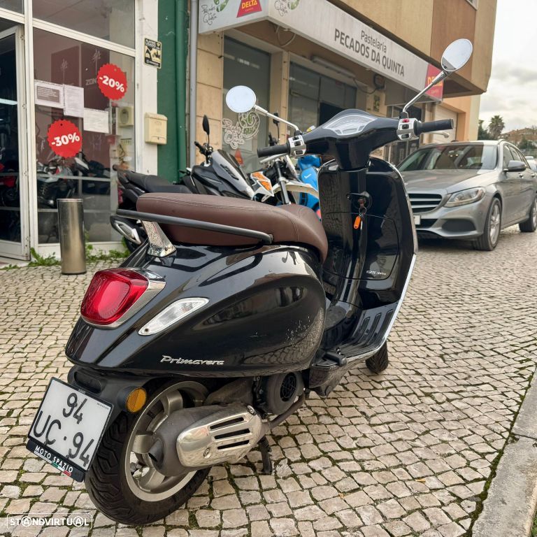 Vespa Primavera 125 - 25