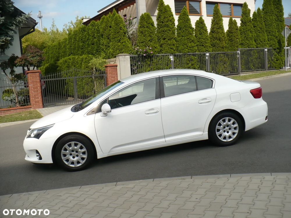 Toyota Avensis 1.6 Edition - 5