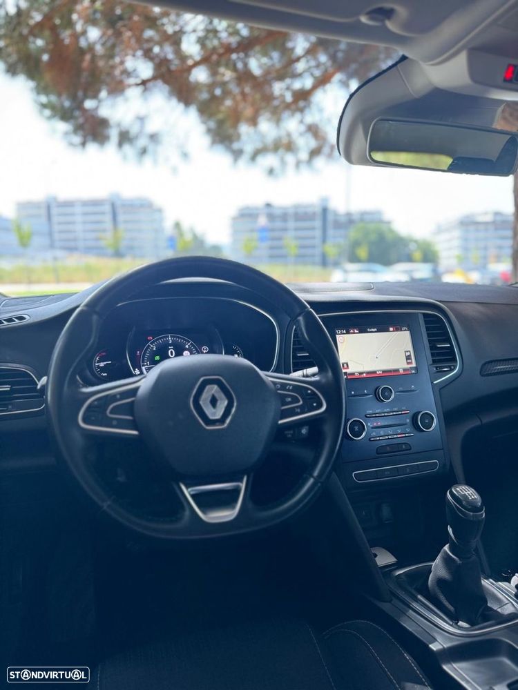 Renault Mégane 1.5 Blue dCi Bose Edition - 19