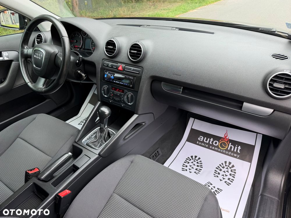 Audi A3 Sportback 2.0 TDI Ambiente S tronic - 20