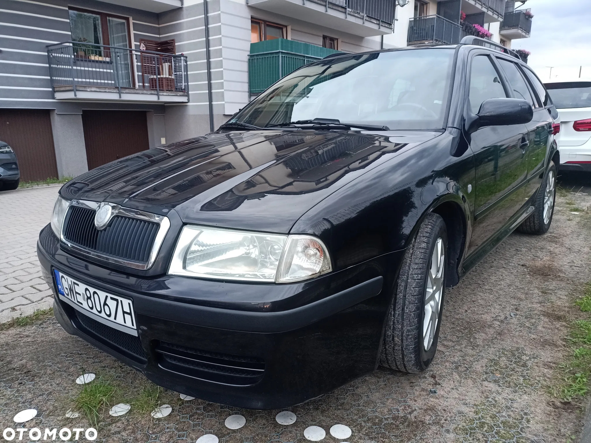 Skoda Octavia Combi 1.6 Ambiente - 15