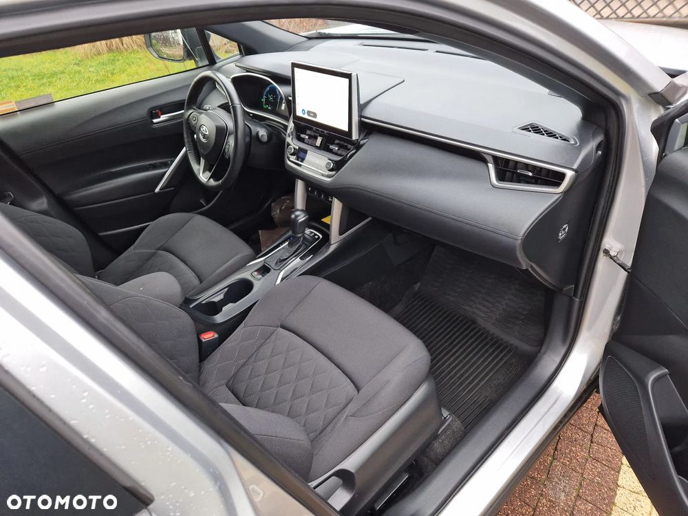 Toyota Corolla Cross 2.0 Hybrid Style - 18