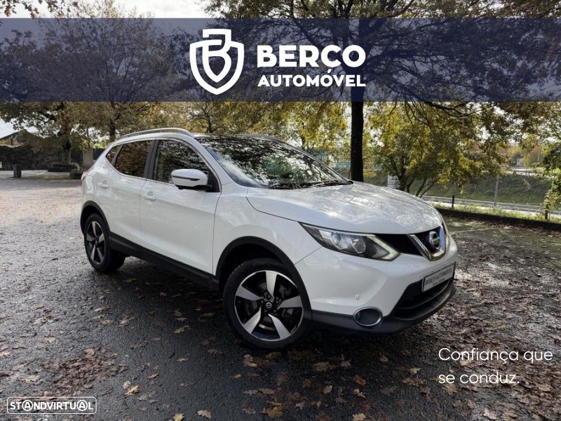 Nissan Qashqai 1.5 dCi N-Connecta Led - 1