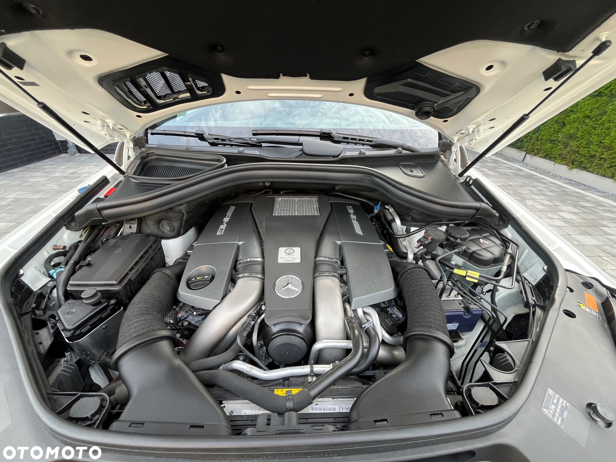 Mercedes-Benz GL 63 AMG 4Matic AMG Speedshift Plus 7G-TRONIC - 30