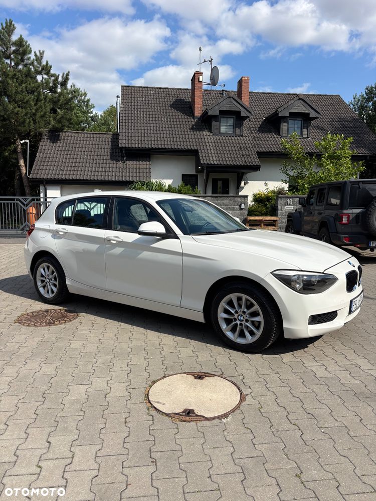 BMW Seria 1 116i - 14