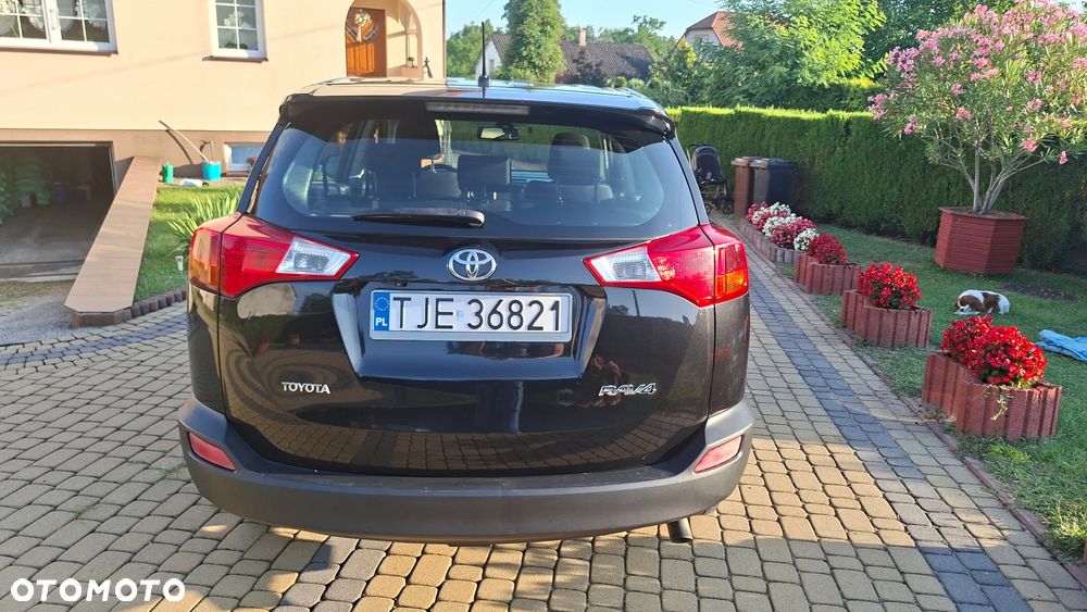 Toyota RAV4 2.0 D-4D Premium - 4