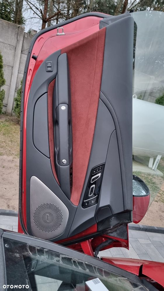 MG Cyberster 77kWh RWD Czarny Dach - 21