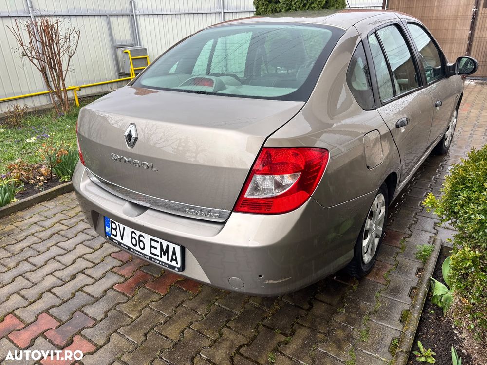 Renault Symbol - 4
