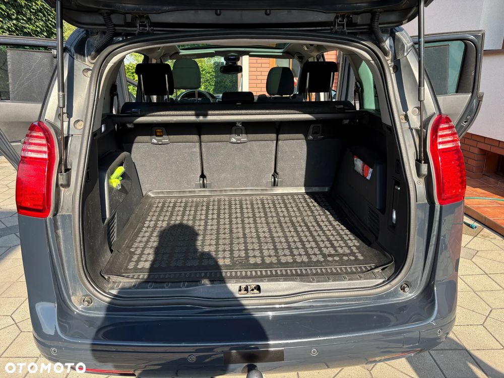 Peugeot 5008 HDI FAP 150 Premium - 14