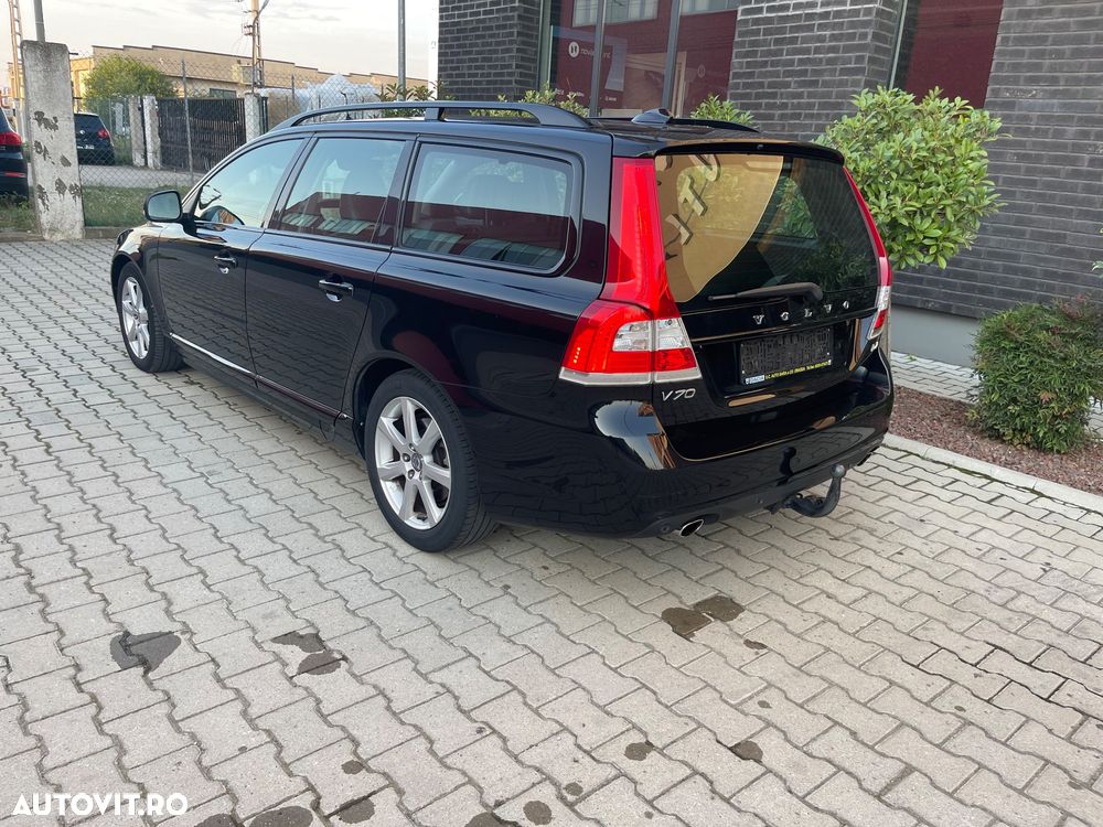 Volvo V70 D4 Geartronic Momentum - 14