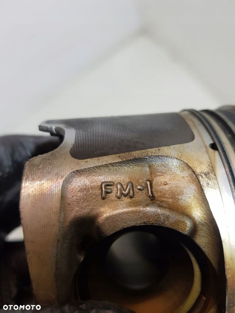 TŁOK 0840BB BMW E90 E91 E87 X3 E83 2.0D N47D20C - 8