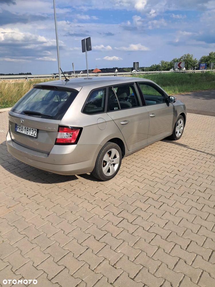 Skoda Fabia 1.2 TSI Ambition - 6