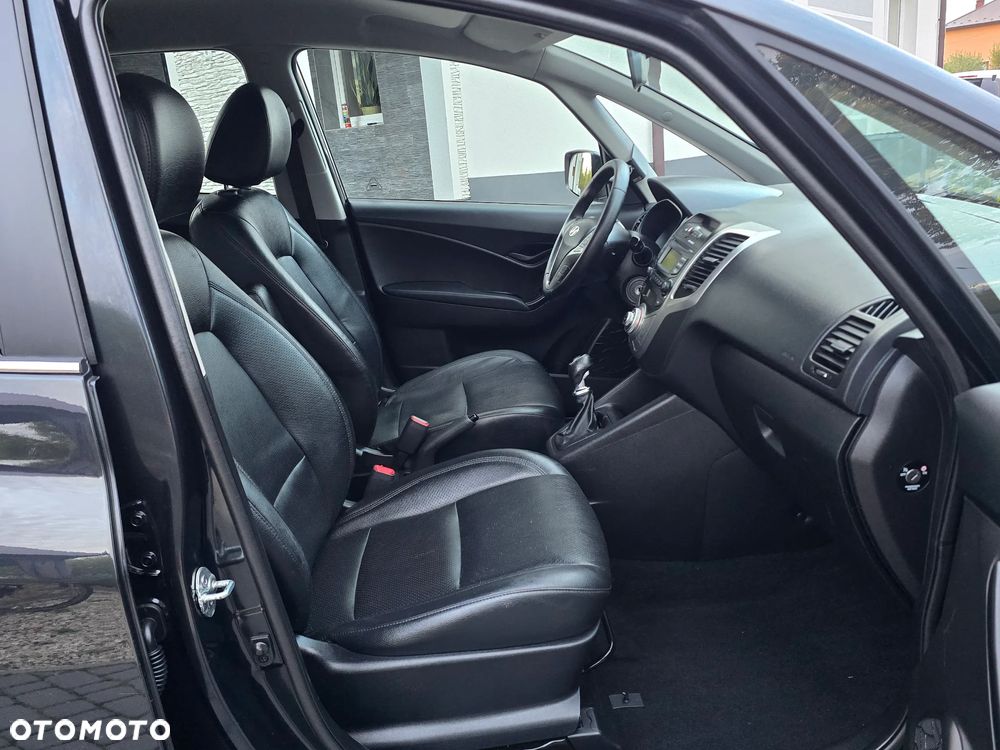 Hyundai ix20 1.4 blue Comfort - 24