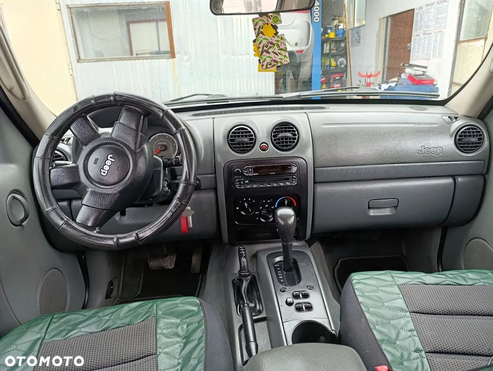 Jeep Cherokee 2.8 CRD Limited - 13