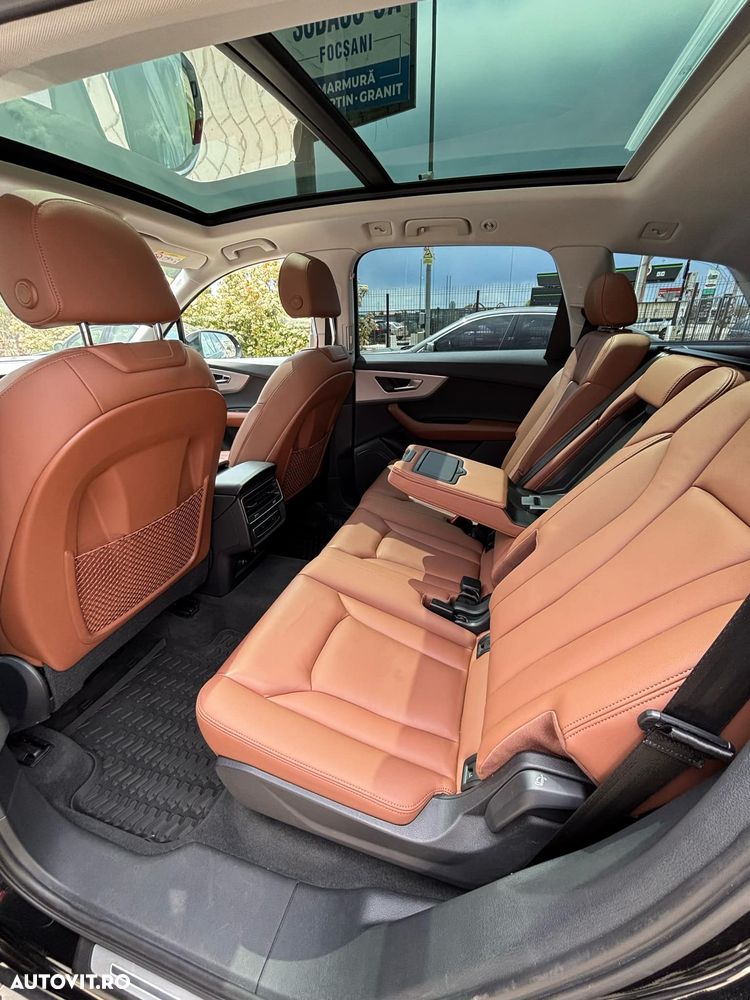 Audi Q7 3.0 55 TFSIe quattro Tiptronic S Line - 8