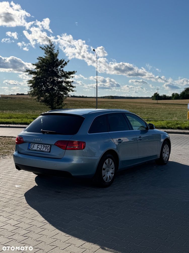 Audi A4 Avant 1.8 TFSI multitronic Ambiente - 4