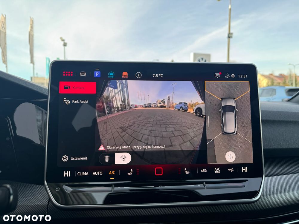 Volkswagen Golf - 21