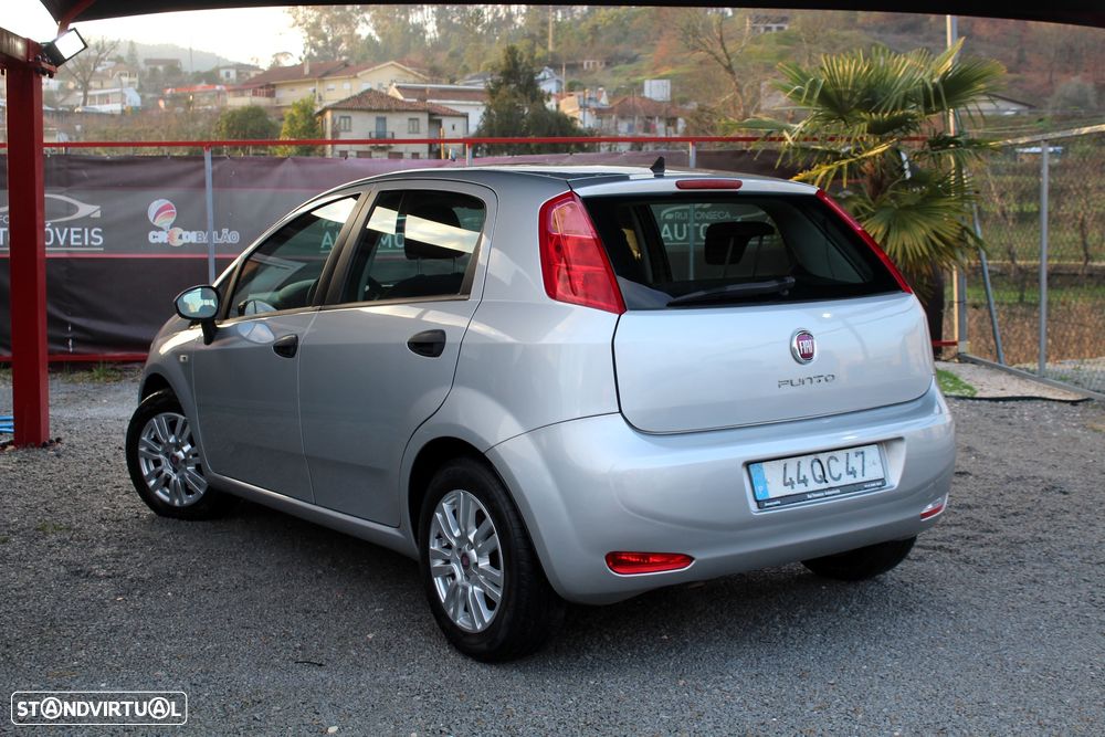 Fiat Punto 1.3 M-Jet Lounge S&S - 4