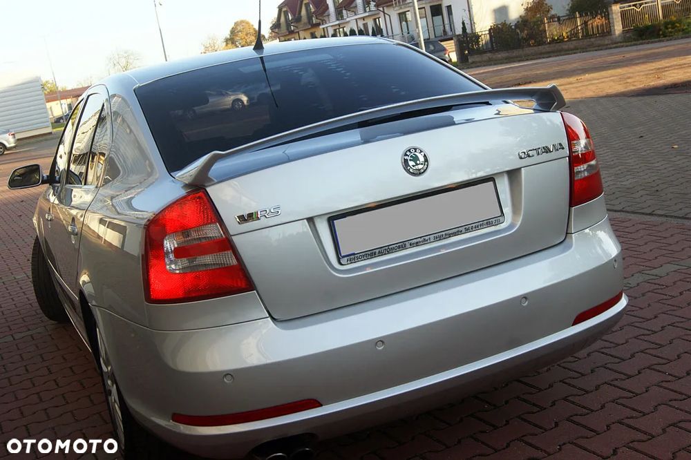 Skoda Octavia 2.0 TFSI RS - 18